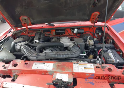 1993 Ford Ranger z USA, uszkodzony, nr VIN 1FTCR11U0PTA18534